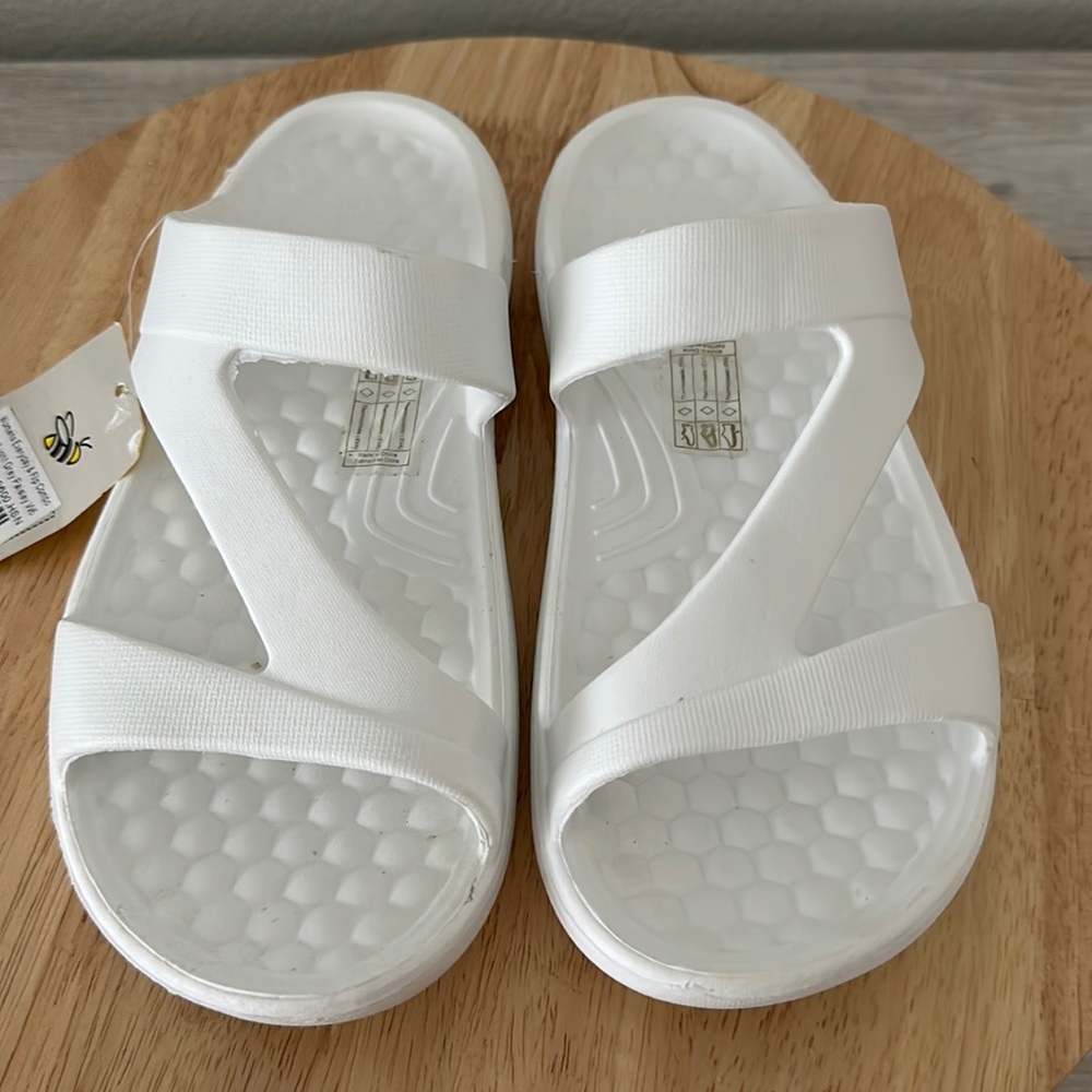 joybees EVA Sandals Preown